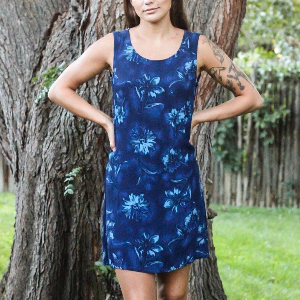 VINTAGE NY&CO SLEEVELESS DRESS - Picture 3 of 4